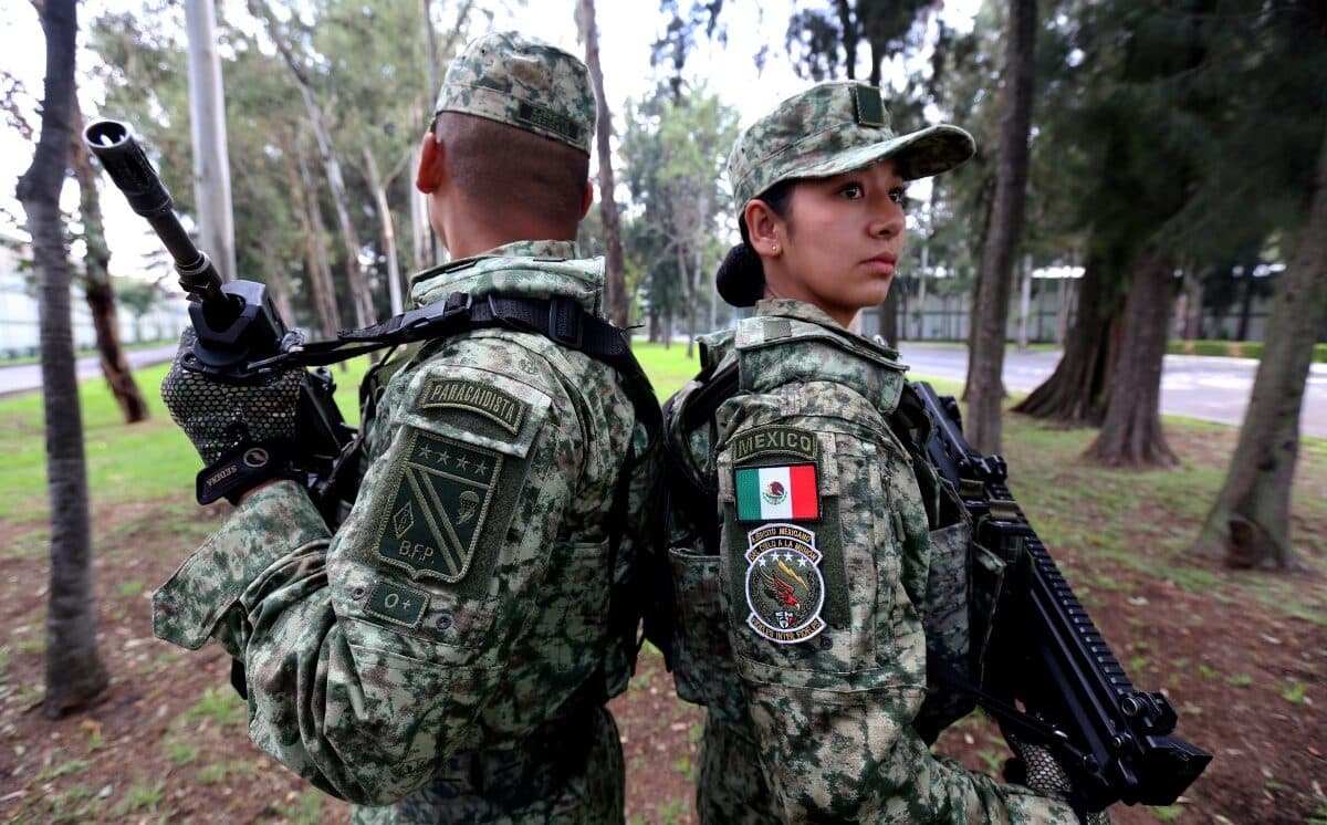 Uniforme militar - Imagen de producto